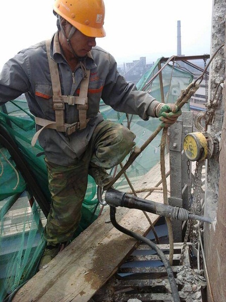 广州烟囱拆除施工的安全设计方案