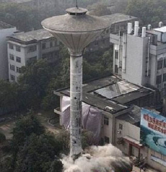 南京废弃水塔拆除-人口密集区何如拆除水塔