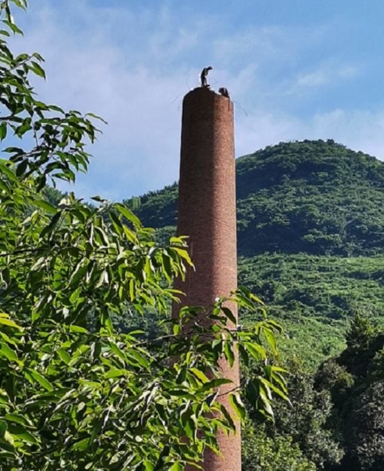 唐山烟囱拆除公司拆烟囱的具体流程介绍