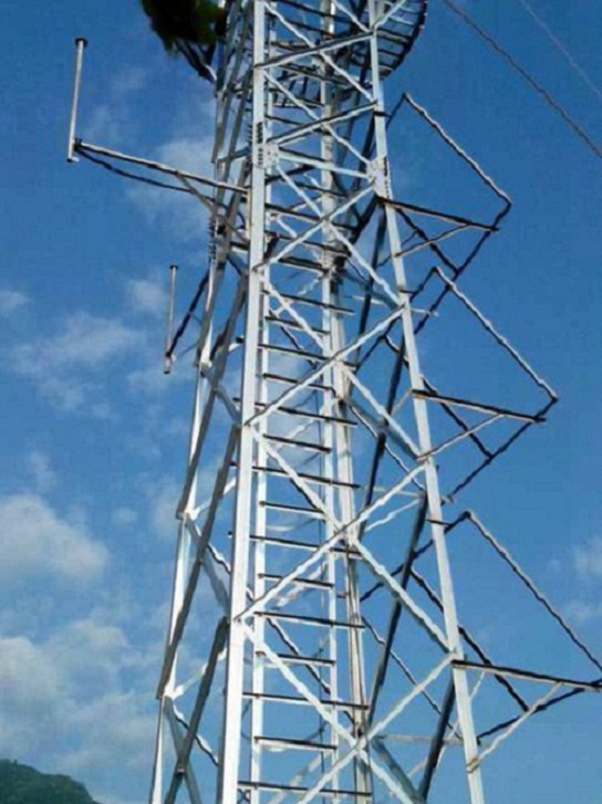 通信铁塔拆除-安全快捷 价格合理