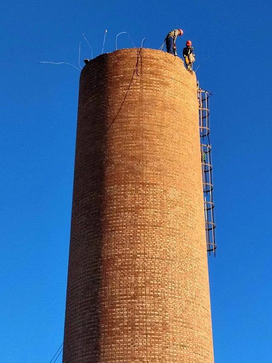 铜川烟囱人工拆除方法与步骤——欢迎来电咨询！