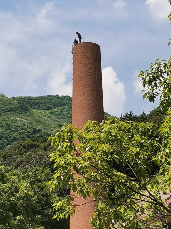 淄博烟囱拆除公司:为实现绿色,环保的施工而努力！